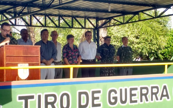 Autoridades presentes