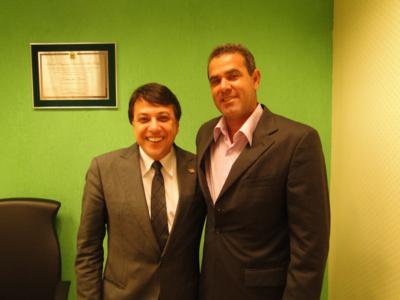 Presidente da Câmara de Guararapes, Genival Fonseca (PDT), com o Deputado Estadual Dilmo dos Santos, do PV, na Assembléia Legislativa de 