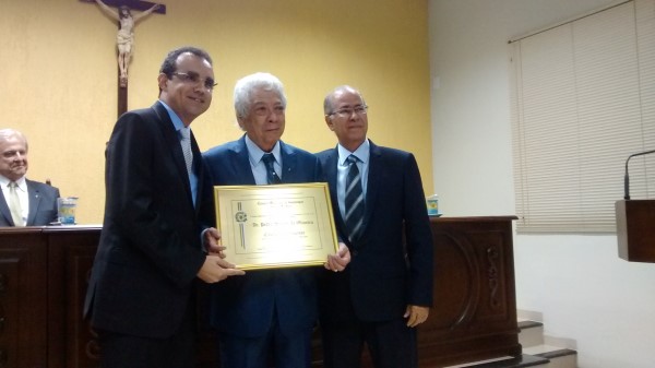 SESSÃO SOLENE DE ENTREGA DE TÍTULO DE CIDADÃO GUARARAPENSE A